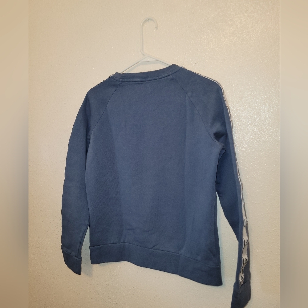 Adidas Blue Sweatshirt Crewneck Womans Size Medium - Picture 2 of 5